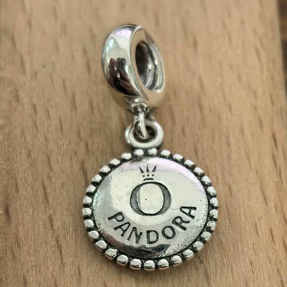 Pandora TAIWAN Exclusive Charm Pendant, S925 Silver Bracelets - Picture 2 of 4